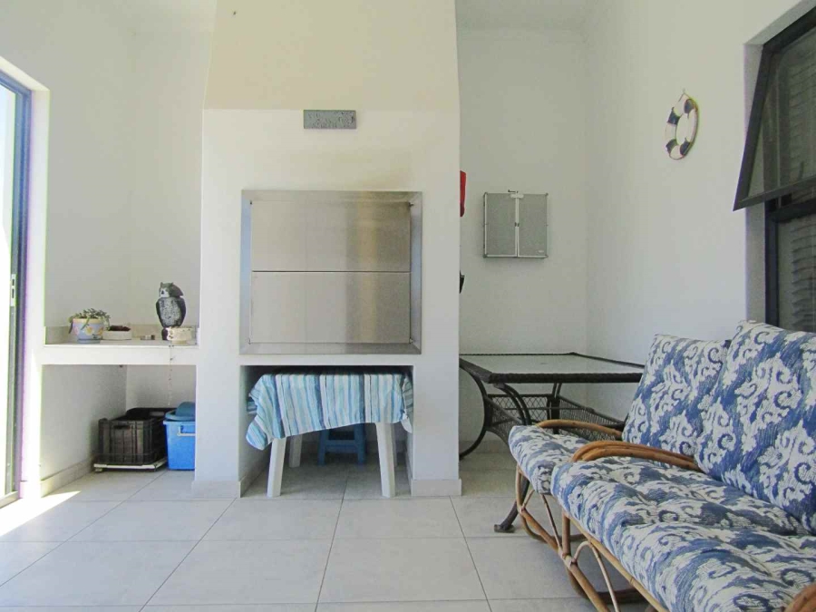 3 Bedroom Property for Sale in Sandy Point Western Cape